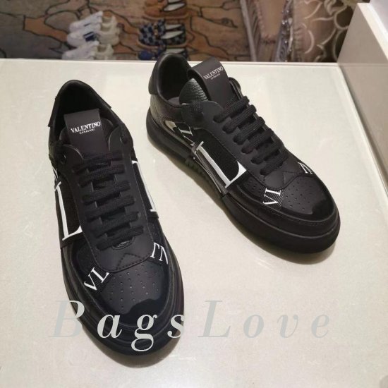 Мужские кроссовки Valentino B500250