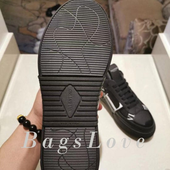 Мужские кроссовки Valentino B500250