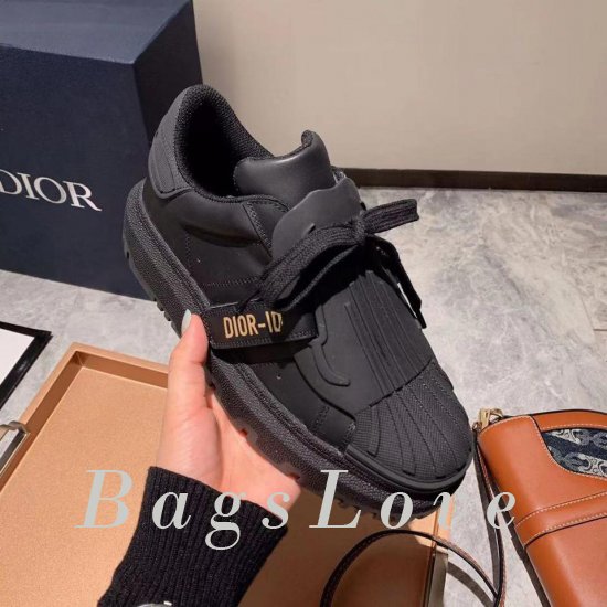 Женские кроссовки Christian Dior (Кристиан Диор) B201981