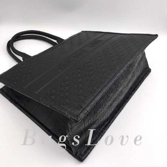 Женская сумка Christian Dior (Кристиан Диор) B107360