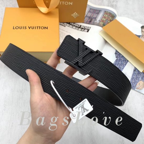 Ремень Louis Vuitton B300456