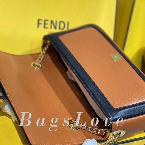 Клатч Fendi B107559