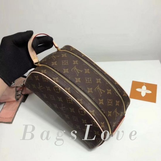 Клатч Louis Vuitton B107601