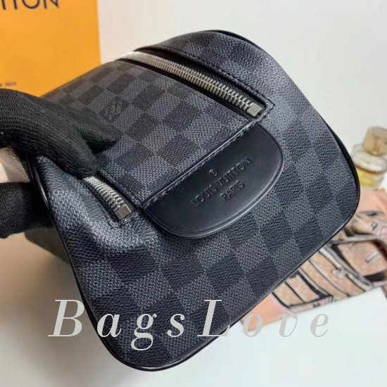 Клатч Louis Vuitton B107602
