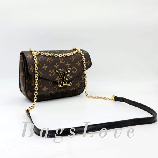 Клатч Louis Vuitton B107616