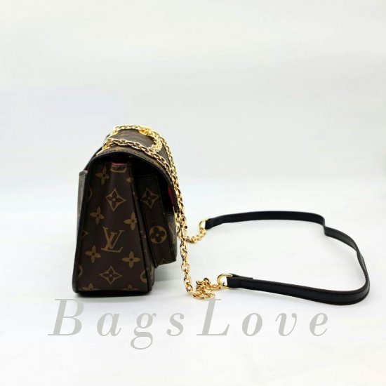Клатч Louis Vuitton B107616