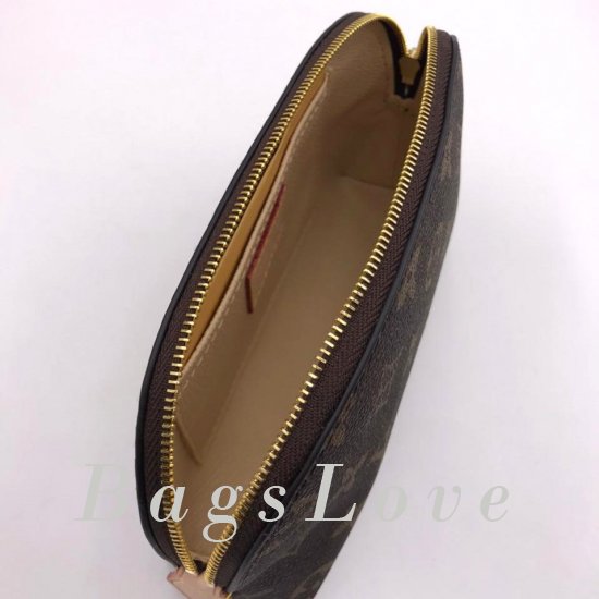 Клатч Louis Vuitton B107651