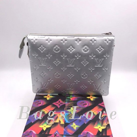 Клатч Louis Vuitton B107664