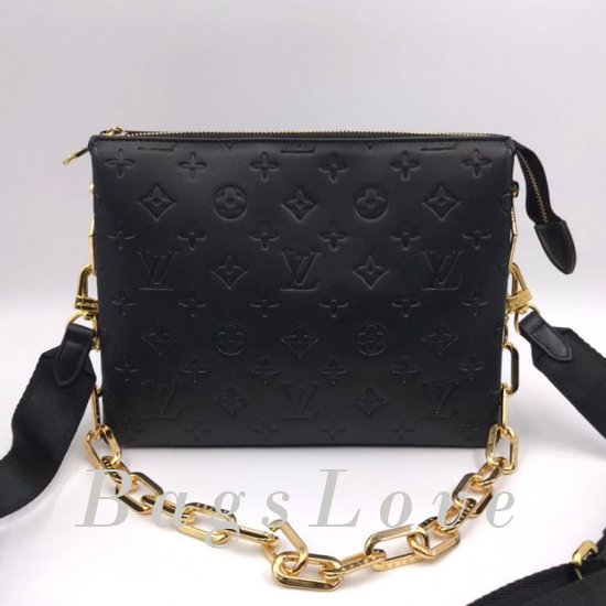 Клатч Louis Vuitton B107665