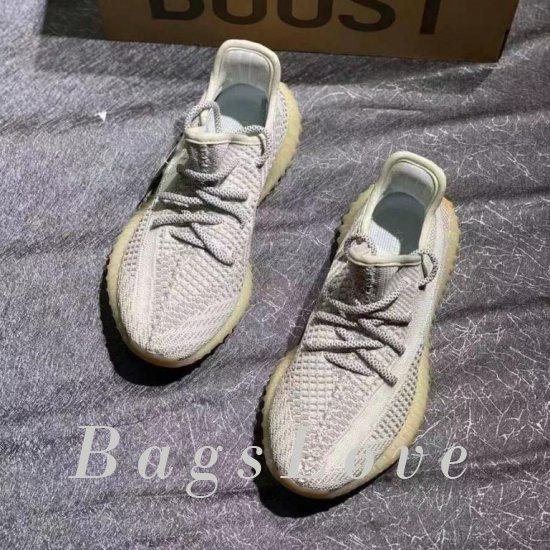 Женские кроссовки Adidas (Адидас) B201996