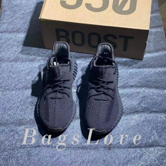 Женские кроссовки Adidas (Адидас) B201998