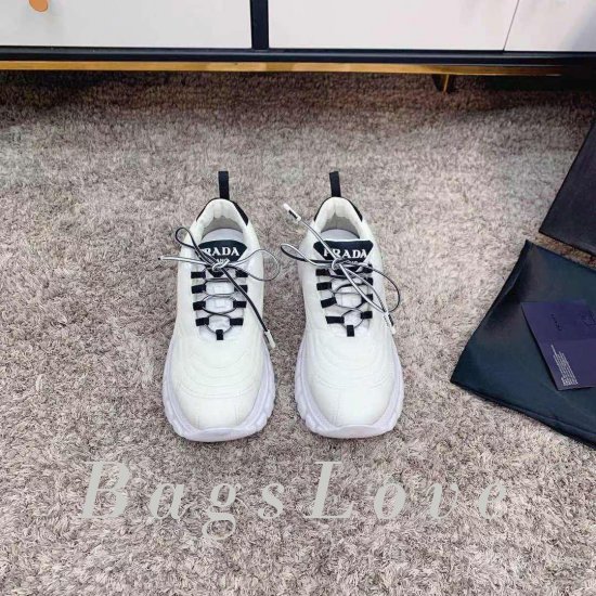 Женские кроссовки Prada B107725