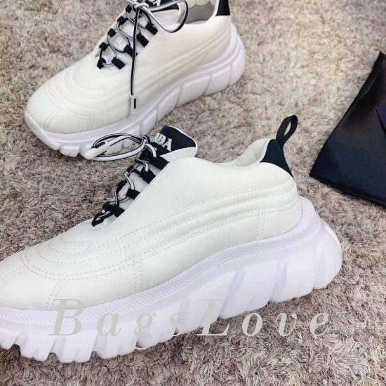 Женские кроссовки Prada B107725