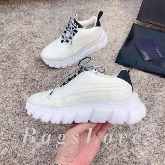 Женские кроссовки Prada B107725