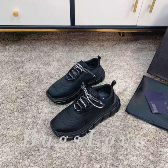 Женские кроссовки Prada B107726