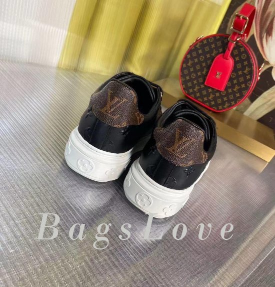 Женские кроссовки Louis Vuitton B107729