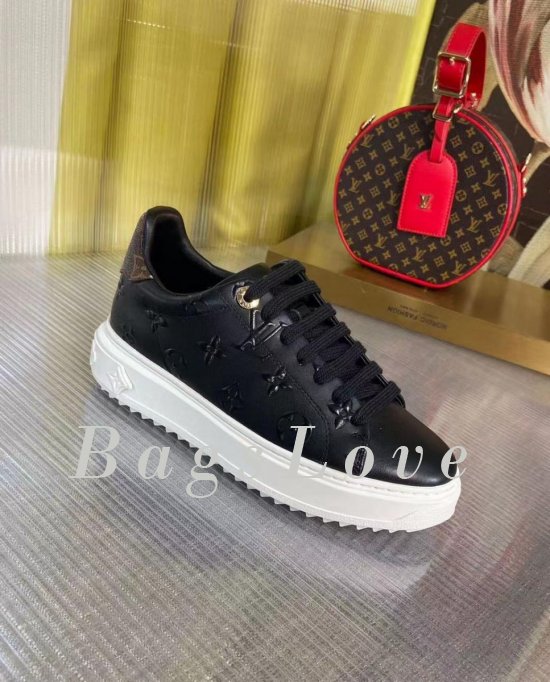 Женские кроссовки Louis Vuitton B107729