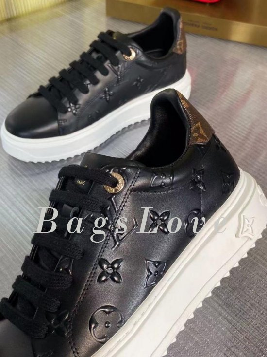 Женские кроссовки Louis Vuitton B107729