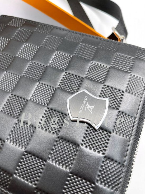 Мужская сумка Louis Vuitton B107827
