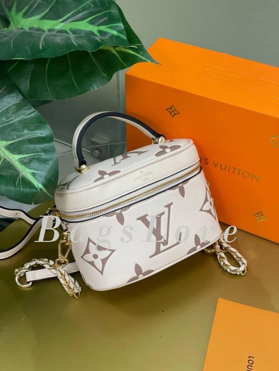 Женская сумка Louis Vuitton B107752