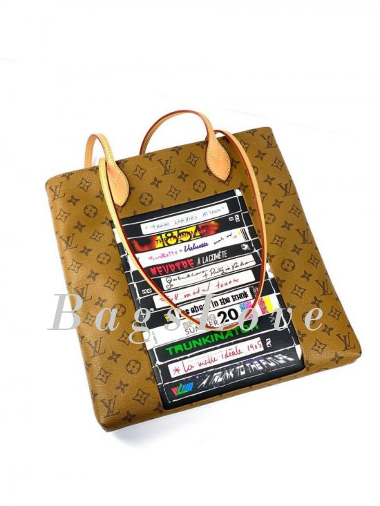 Женская сумка Louis Vuitton B107757