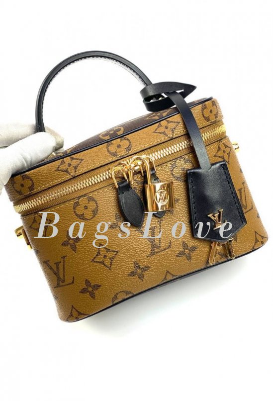 Женская косметичка Louis Vuitton B107777