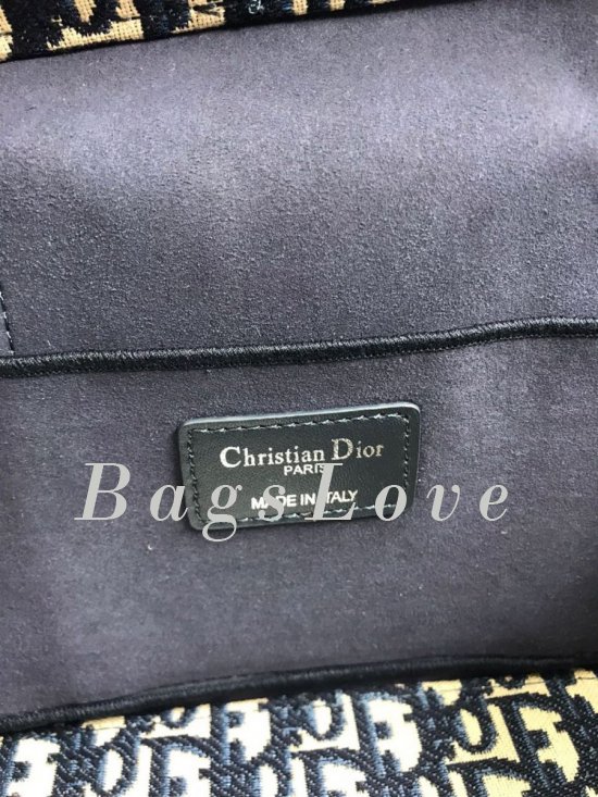 Женская косметичка Christian Dior B107816
