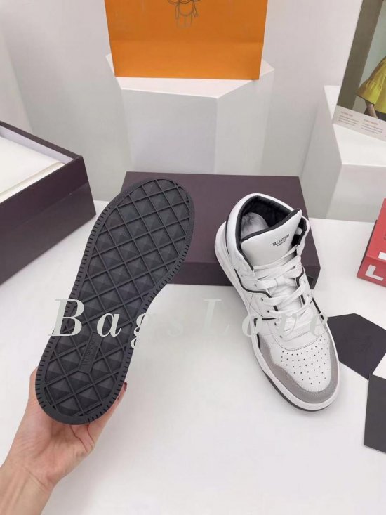 Женские кроссовки Valentino B107824