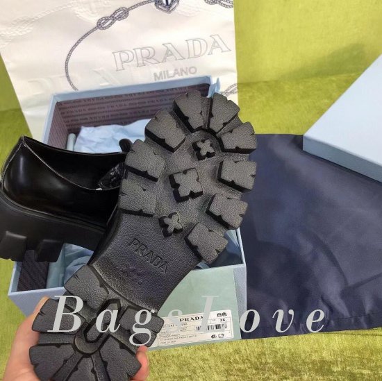 Женские ботинки Prada B107825