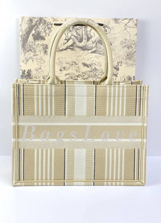 Женская сумка Christian Dior B107908