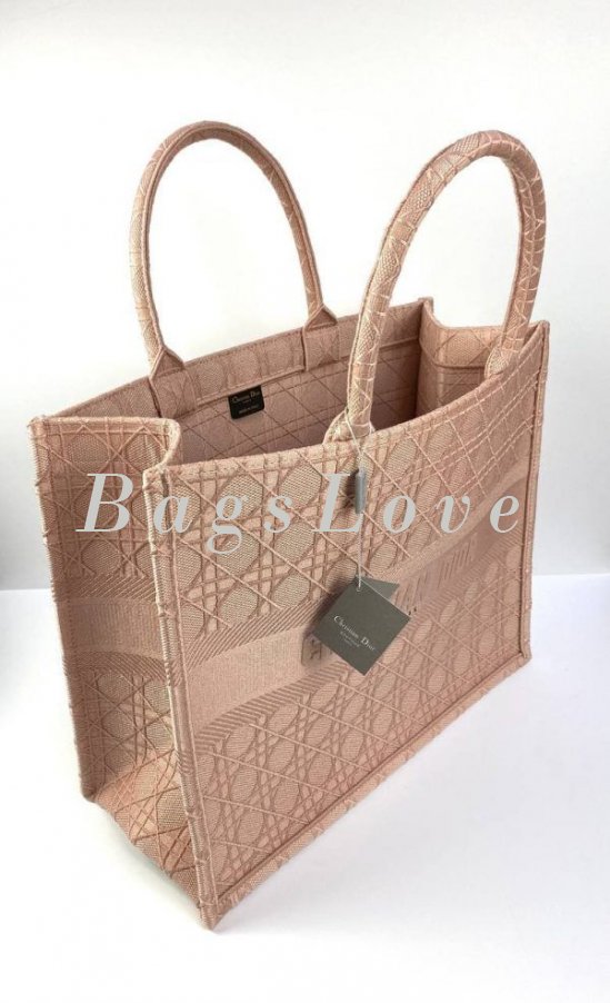 Женская сумка Christian Dior B107912