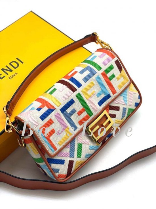 Женская сумка Fendi B107944