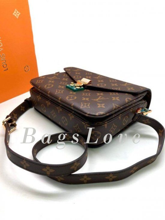 Женская сумка Louis Vuitton B108011