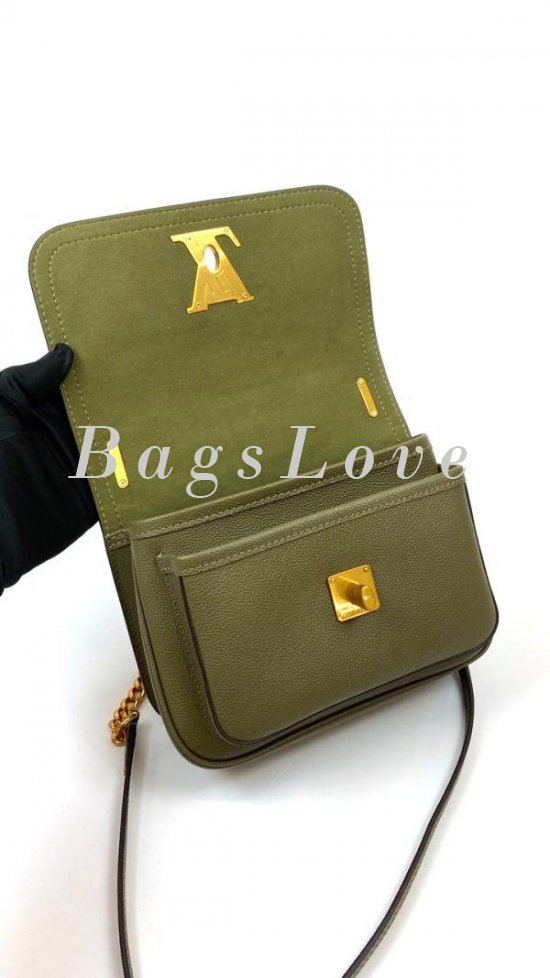 Женская сумка Louis Vuitton B108016