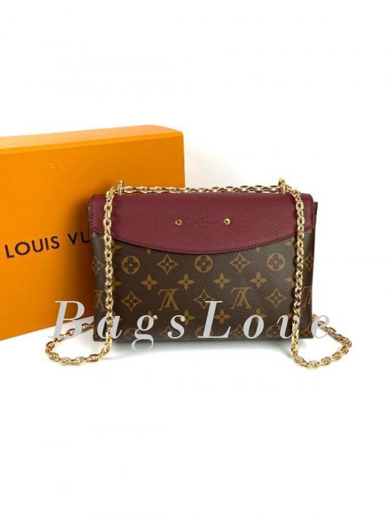 Женская сумка Louis Vuitton B108020