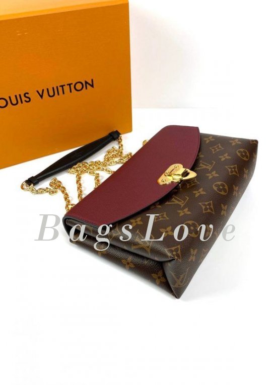 Женская сумка Louis Vuitton B108020