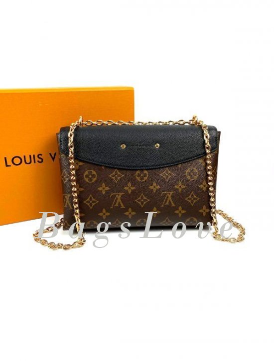 Женская сумка Louis Vuitton B108021