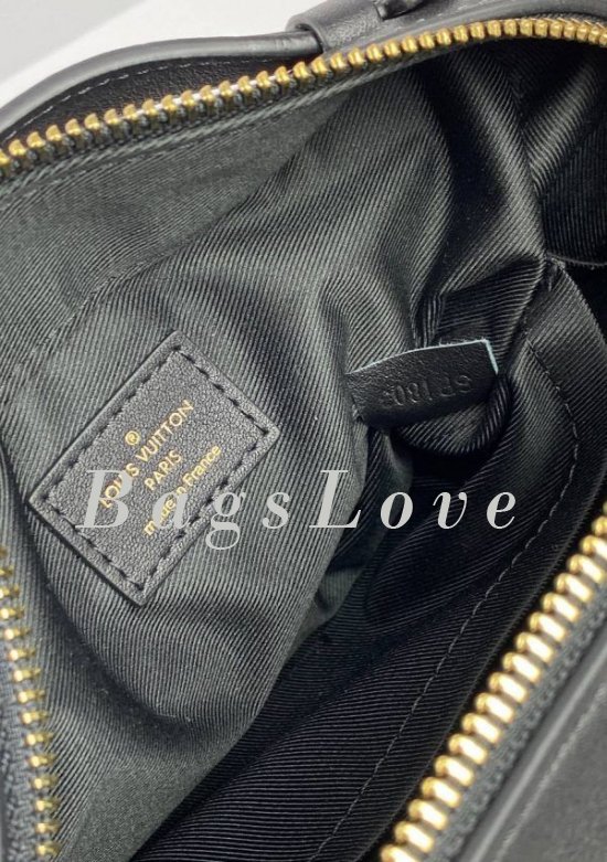 Женская сумка Louis Vuitton B108028