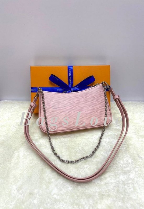 Женская сумка Louis Vuitton B108030