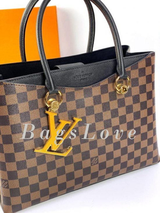 Женская сумка Louis Vuitton B108057