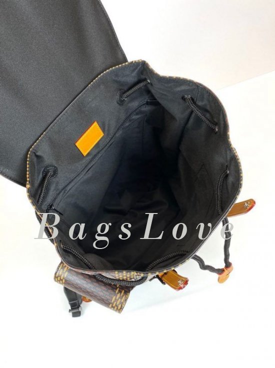 Мужской рюкзак Louis Vuitton B108088