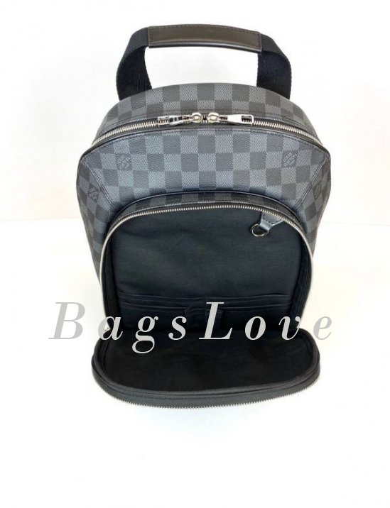Мужской рюкзак Louis Vuitton B108090
