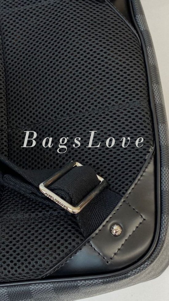 Мужской рюкзак Louis Vuitton B108090