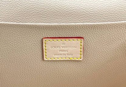 Женская косметичка Louis Vuitton B108093