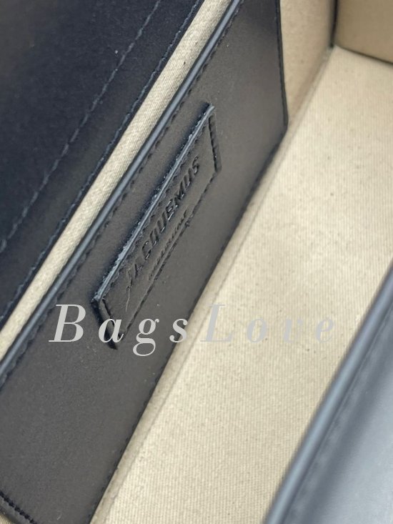 Сумка Jacquemus B108269