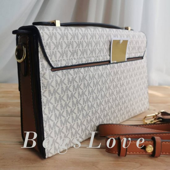 Сумка Michael Kors B108332