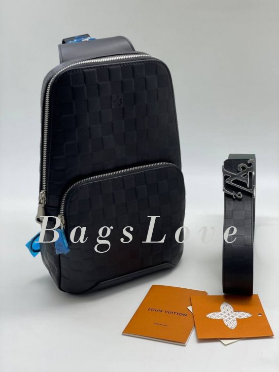 Сумка-слинг Louis Vuitton B108382