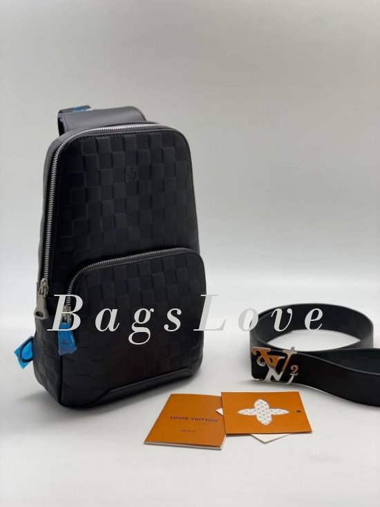 Сумка-слинг Louis Vuitton B108382