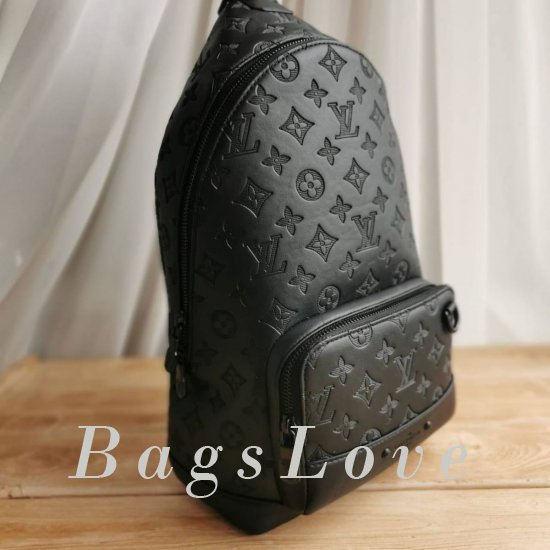 Сумка-слинг Louis Vuitton B108389