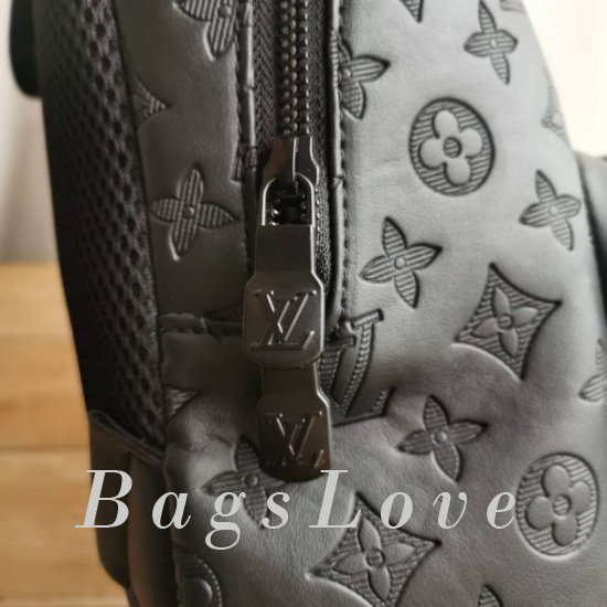 Сумка-слинг Louis Vuitton B108389